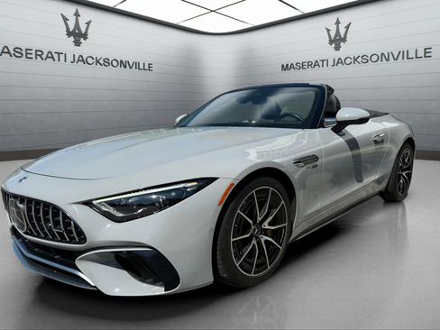 Used 2022 Mercedes-Benz SL 63 AMG 4MATIC image 37