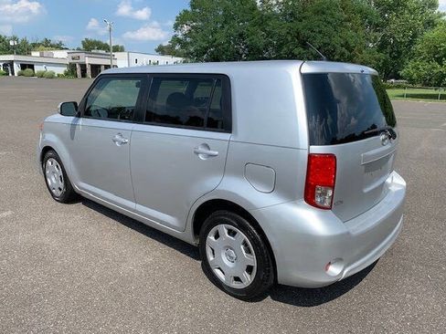 Used 2014 Scion xB Release Series 10.0 image 7