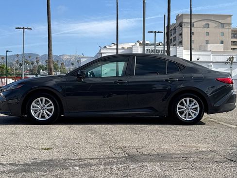 Used 2026 Toyota Camry LE FWD image 7