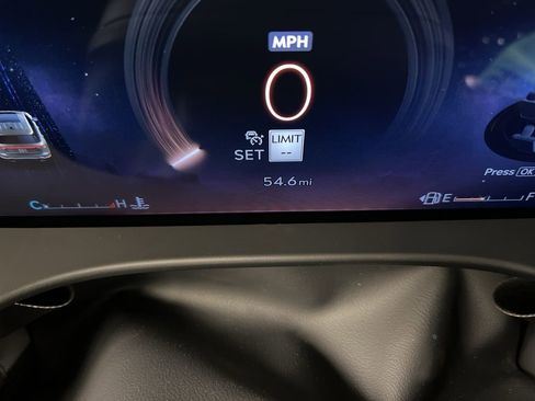 Used 2026 Lincoln Aviator AWD image 23