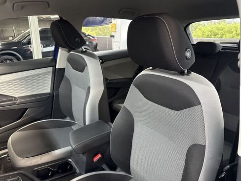Certified 2024 Volkswagen Taos S FWD image 14