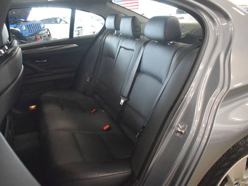 Used 2012 BMW 528i Sedan RWD image 60