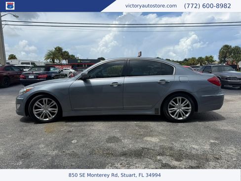 Used 2014 Hyundai Genesis 3.8 w/ Technology Package 03 RWD image 13