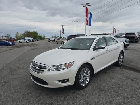 Used 2011 Ford Taurus Limited w/ 303A Rapid Spec Order Code FWD image 9