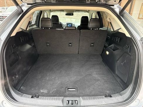 Used 2022 Ford Edge Titanium w/ Equipment Group 301A image 17