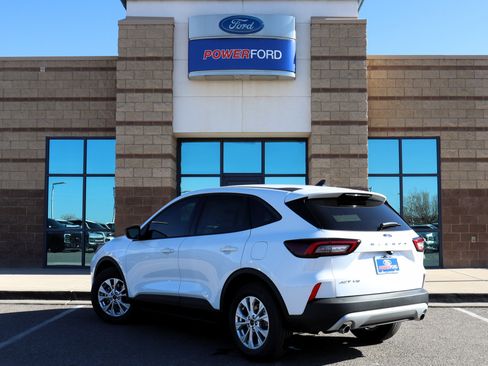 New 2026 Ford Escape Active image 8
