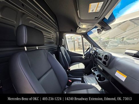 New 2026 Mercedes-Benz Sprinter 2500 image 13