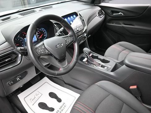 Certified 2024 Chevrolet Equinox RS FWD image 19