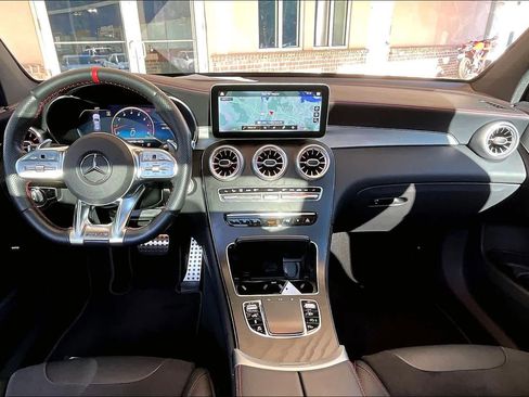 Certified 2022 Mercedes-Benz GLC 43 AMG 4MATIC image 15