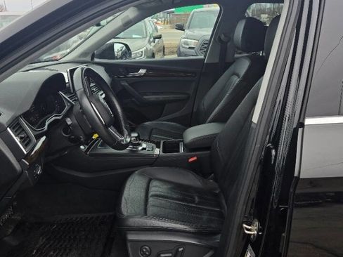 Used 2019 Audi Q5 2.0T Premium Plus w/ Premium Plus Package image 15