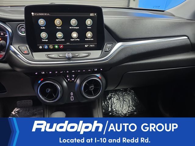 Used 2025 Chevrolet Blazer LT FWD image 19