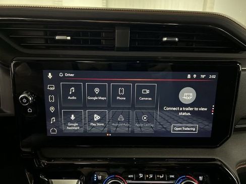 Certified 2023 GMC Sierra 1500 AT4 w/ AT4 Preferred Package AWD/4WD image 13