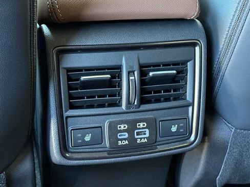 New 2026 Subaru Forester Touring AWD/4WD image 13