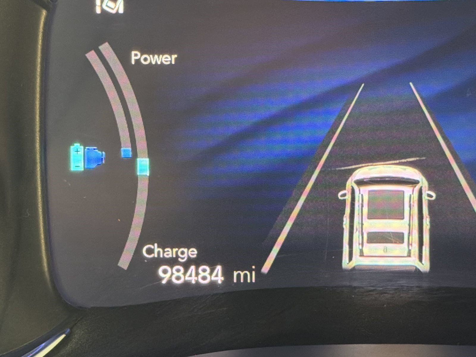 Used 2021 Chrysler Pacifica Touring-L w/ Uconnect Theater Family Group FWD image 24