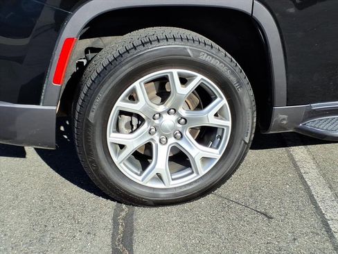 Used 2022 Jeep Wagoneer Series II image 7