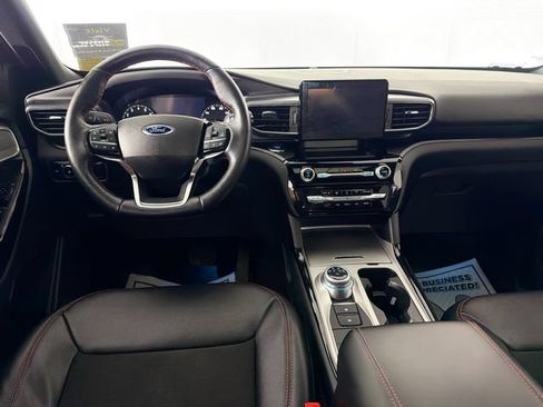 Used 2023 Ford Explorer ST-Line AWD/4WD image 22