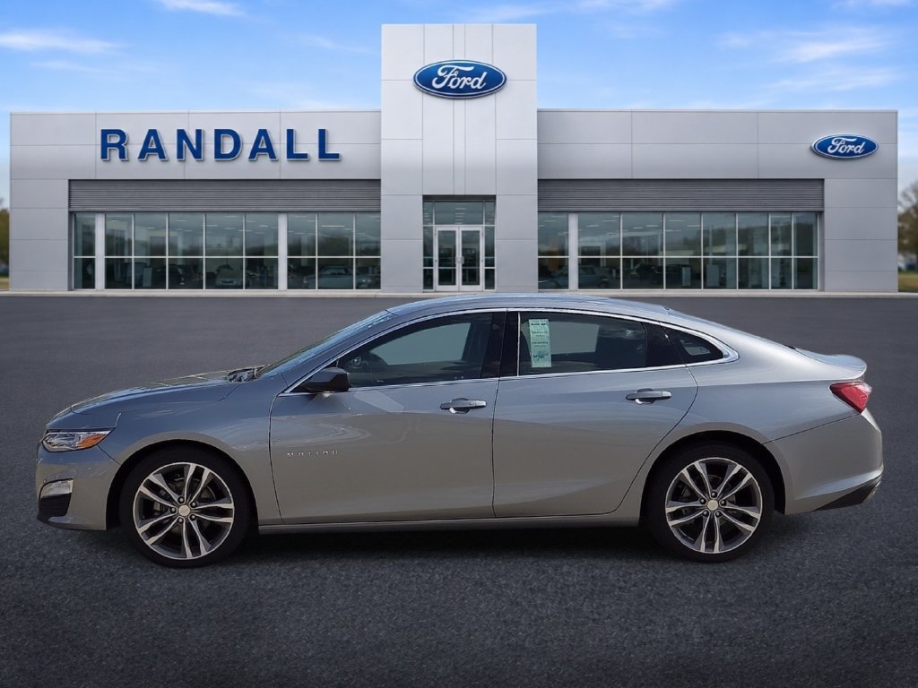 Used 2024 Chevrolet Malibu LT FWD image 3