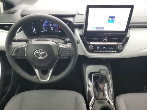 Used 2025 Toyota Corolla FX image 15