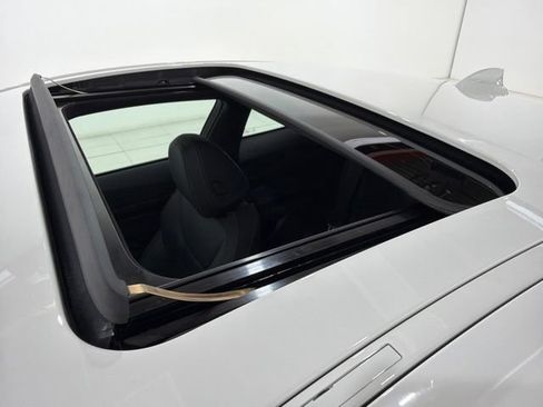 Used 2023 BMW 430i xDrive Coupe w/ M Sport Package AWD/4WD image 25
