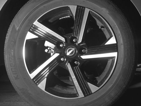 Used 2025 Nissan Sentra SV image 15