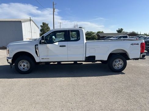 New 2025 Ford F350 XL w/ XL Chrome Package image 4