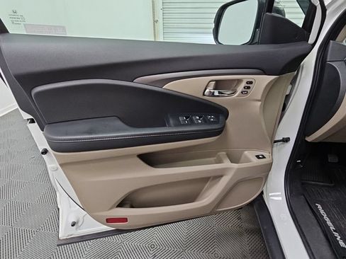Used 2023 Honda Ridgeline RTL image 29