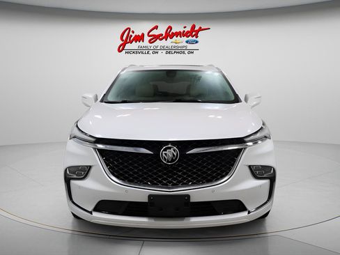 Used 2023 Buick Enclave Avenir w/ Avenir Technology Package image 3