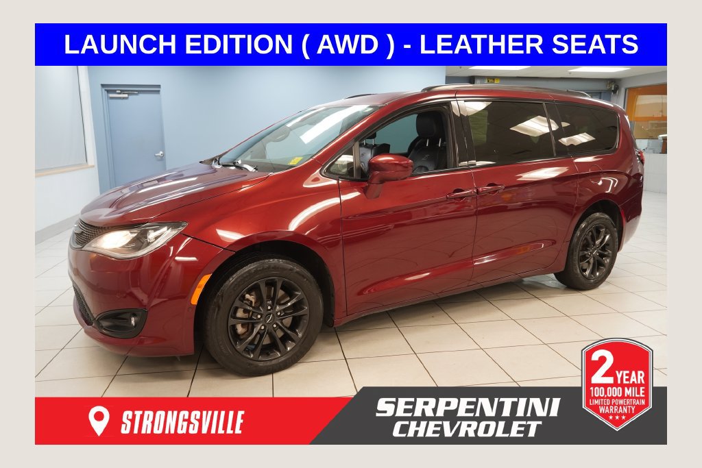 Used 2020 Chrysler Pacifica Touring-L AWD/4WD image 1