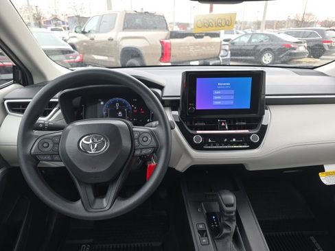 New 2026 Toyota Corolla Cross L image 11