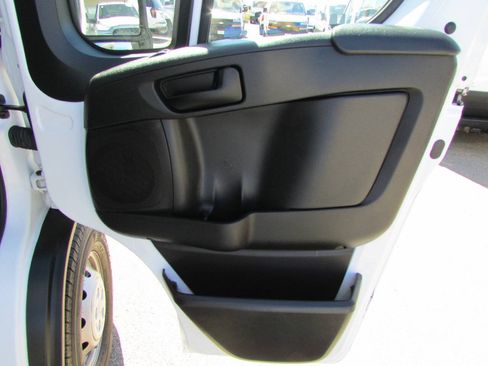 Used 2023 RAM ProMaster 2500 FWD image 19