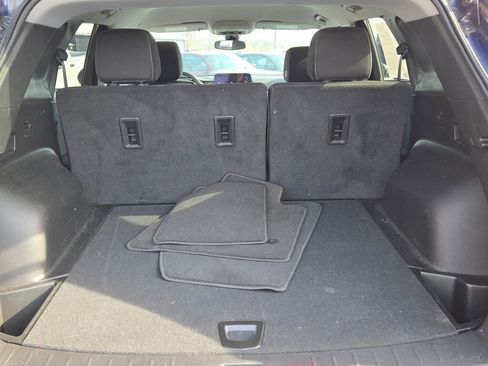 Used 2023 Chevrolet Blazer LT w/ Driver Confidence Package image 12