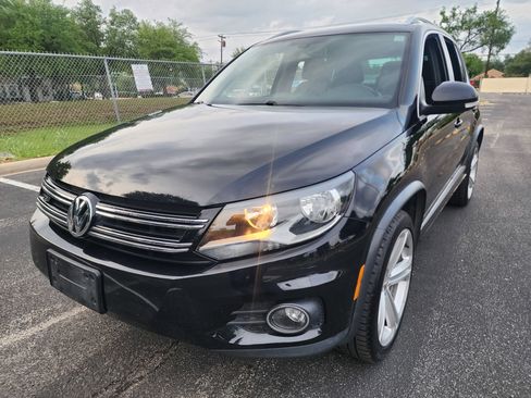 Used 2016 Volkswagen Tiguan R-Line FWD image 3
