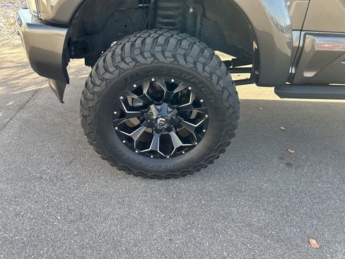 Used 2019 Ford F250 Lariat w/ Lariat Ultimate Package image 33