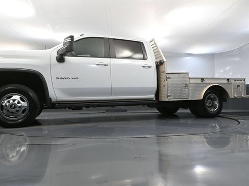 Used 2021 Chevrolet Silverado 3500 LT w/ Convenience Package AWD/4WD image 55