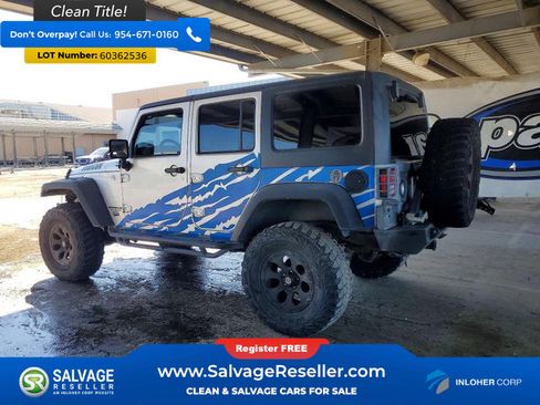 Used 2011 Jeep Wrangler Unlimited Rubicon AWD/4WD image 3