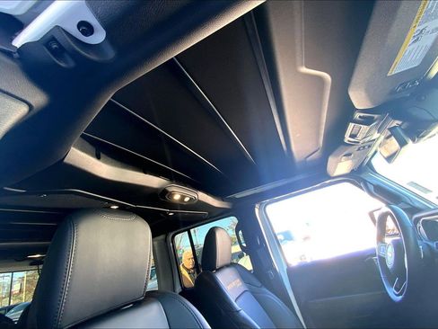 Used 2025 Jeep Wrangler Unlimited Rubicon 392 image 24