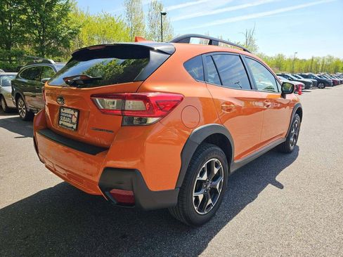 Used 2019 Subaru Crosstrek 2.0i Premium AWD/4WD image 3