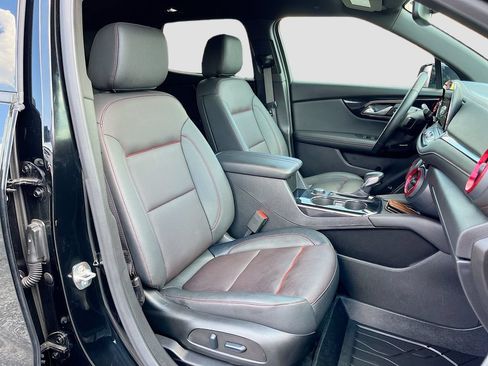 Used 2024 Chevrolet Blazer RS w/ LPO, Floor Liner Package FWD image 28
