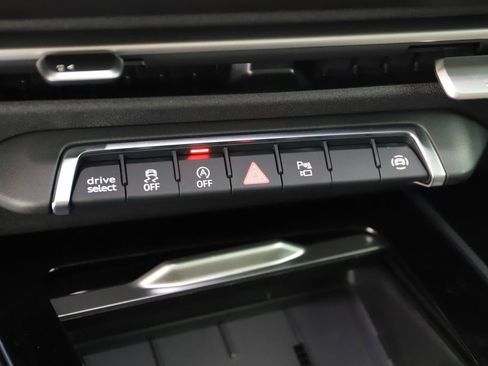 New 2026 Audi Q3 quattro 2.0T image 29