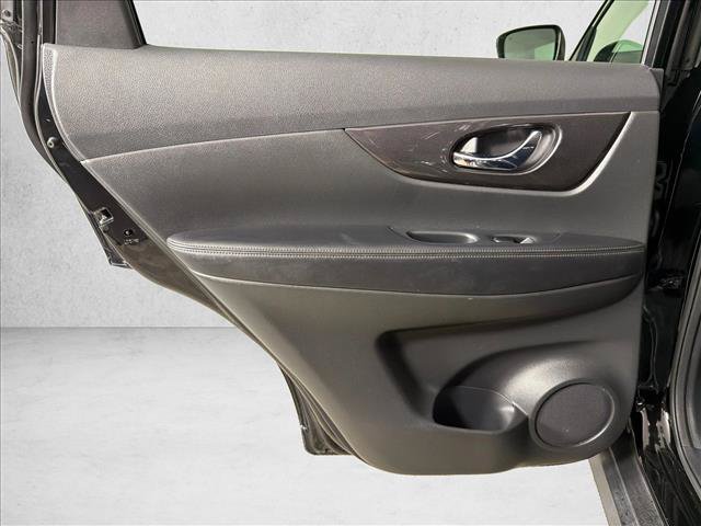 Used 2020 Nissan Rogue S w/ Special Edition Package FWD image 21