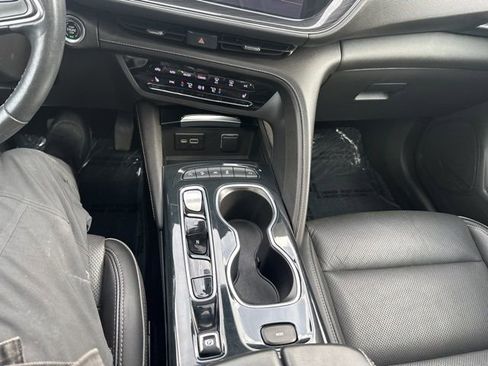 Used 2021 Buick Envision Essence w/ Sport Touring Package image 27