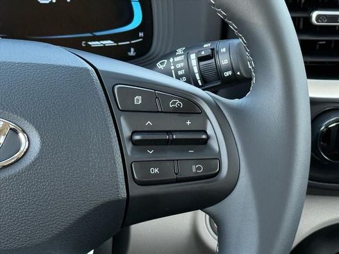 New 2026 Hyundai Venue SEL FWD image 20