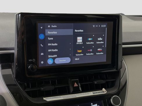 Used 2023 Toyota Corolla LE FWD image 15