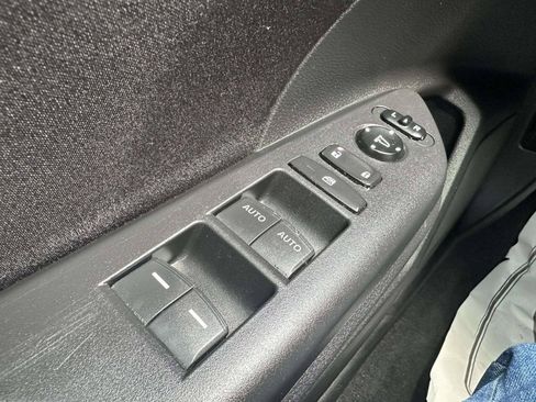 Used 2022 Honda Insight EX image 27