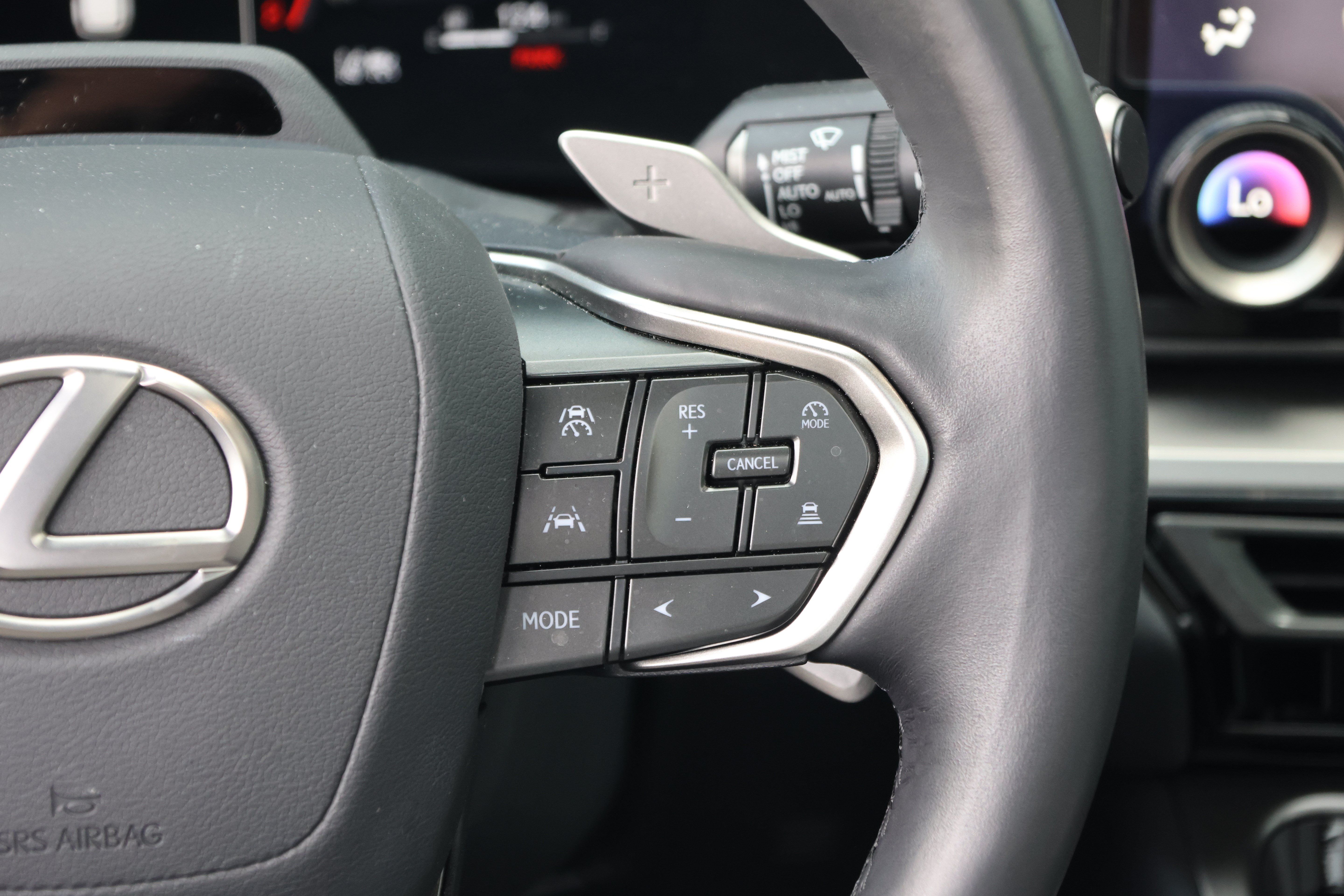 Certified 2026 Lexus TX 350 AWD w/ Technology Package image 32