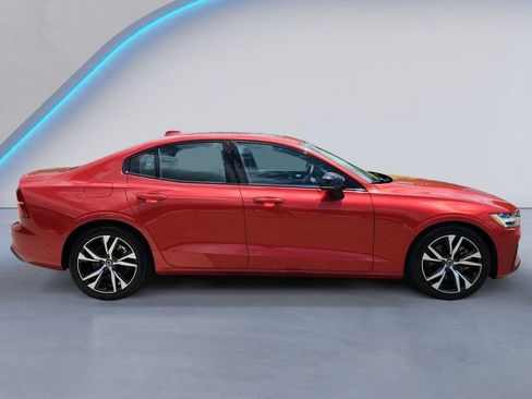Certified 2024 Volvo S60 B5 Plus AWD/4WD image 3