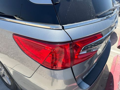 Used 2019 Honda Odyssey EX-L image 7