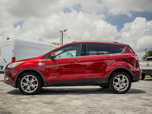 Used 2014 Ford Escape Titanium FWD image 4