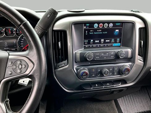 Used 2018 Chevrolet Silverado 1500 LT w/ Texas Edition RWD image 7