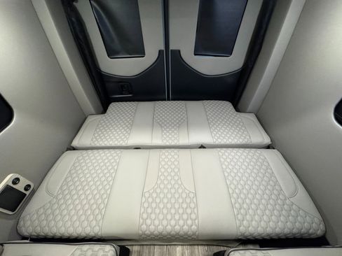 Used 2023 Mercedes-Benz Sprinter 3500 w/ Parking Package image 87